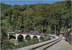 L'aventure ferroviaire de l'Oberland Bernois / Das Bahnabenteuer des Berner Oberlands - Die BOB HGe 3/3 29 der Blonay-Chamby Bahn ist mit ihrem Museumszug von Blonay nach Chaulin auf dem Baye de Clarens Viadukt unterwegs. 

6. Sept. 2026