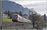 Mit einen Doppelstock-Steuerwagen an der Spitze ist dieser IR 90 bei Villeneuve auf dem Weg von Brig nach Genève Aéroport.