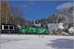 Die MOB Ge 4/4 8004  Trainable  ist mit ihrem GoldenPass Express von Montreux nach Interlaken Ost unterwegs und konnte kurz vor der Ankunft im Bahnhof von Les Avants fotografiert werden.