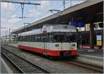 Der transN (ex cmn) BDe 4/4 N° 6 ist von Les Ponts de Martel in La Chaux-de-Fonds eingetroffen und wendet auf den Gegenzug, was für eine kurzen Augenblick dazu führt, dass beide