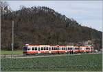 Ein Zug der Waldenburger Bahn von Waldenburg nach Liestal kurz nach Lampenberg Ramlinsburg. 
Auch diese Schmalsurbahn wird umgespurt und ist dazu seit dem 6 April stillgelegt.

25. März 2021