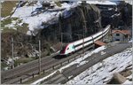 ICN/487278/ein-icn-in-der-bekanten-gotthardbahn Ein ICN in der bekanten Gotthardbahn Wattinger Kurve bei Wassen.
17. März 2016