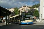 Ein FART Gelenkbus verlässt Locarno Richtung Maggiatal.