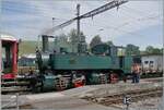 Der  Meister  hat gut lachen, seine Ed 2x 2/2 7696 (bzw. SCB C4 196) ist wohlbehalten und p�nklich mit ihrem Extrazug zum traditionellen Gotthelf M�rit von Sumiswald angekommen.

14. Juni 2025