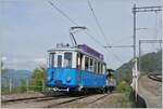 Der relativ neue TL Ce 2/3 von 1948 eröffnet mit dem LLB Flachwagen (Baujahr 1915) der mit Sitzbänken für Reisende ausgerüstet ist die Saison 2023.