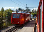 Der noch “aktive“ tpc BVB BDeh 2/4 „flèche“ (Pfeil) 25 (als historisches Fahrzeug) ein elektrischer Personentriebwagen mit Gepäckabteil für den gemischtem