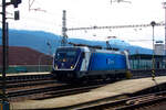 cd-cargo/861442/388-001-von-cd-cargo-bei 388 001 von CD Cargo bei der Durchfahrt im Bahnhof Decin hl.n. am 13.3.24