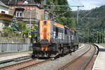 bf-logistics-sro/810961/741-518-mit-742-627-von 741 518 mit 742 627 von BF Logistics bei der Durchfahrt im Bahnhof Schna am 6.6.22