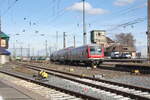 ER20-015 der WFL/SKL verlsst als RE6 mit ziel Chemnitz Hbf den Bahnhof Leipzig Hbf am 11.3.24